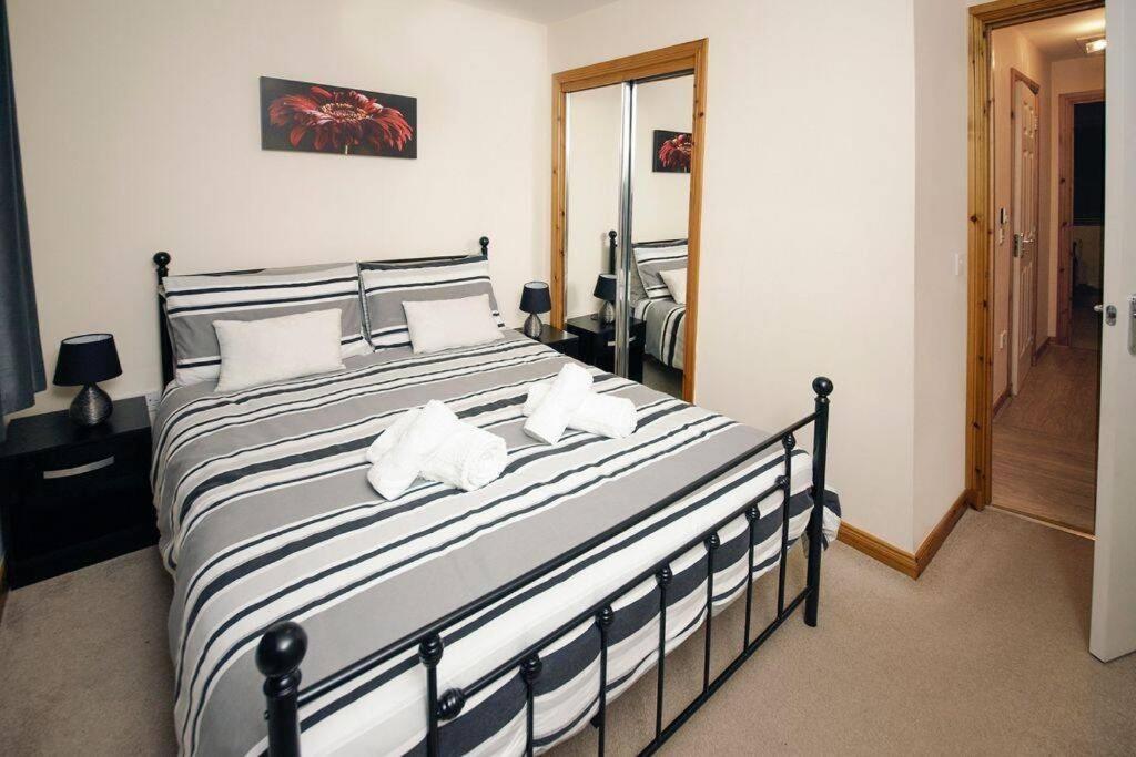 Modern 2 Bedroom Semi Detached House With Own Private Driveway Inverness Exteriér fotografie